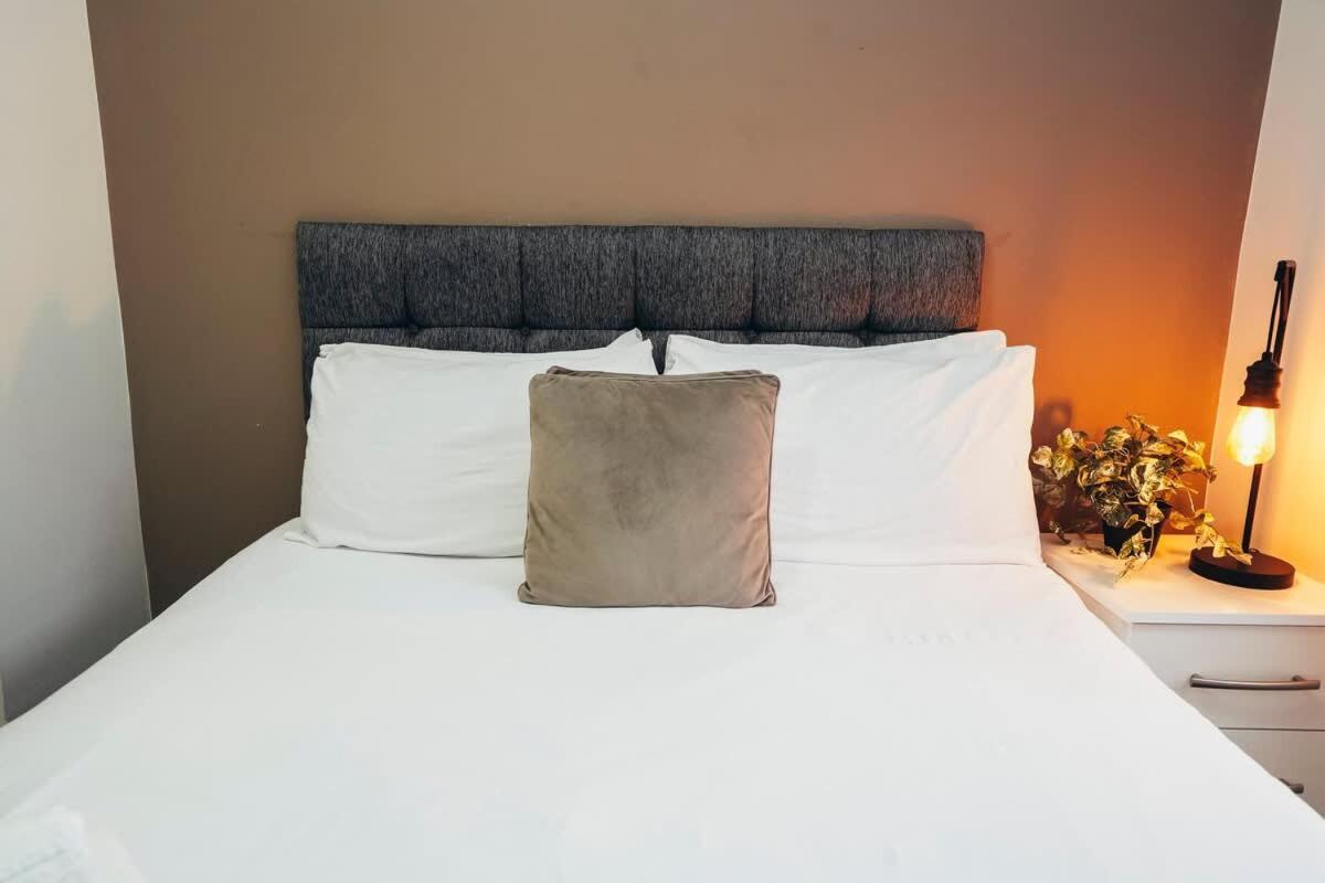 1Br City Centre Apt, Self Check In, Wifi, By Derbnb Sheffield Eksteriør bilde
